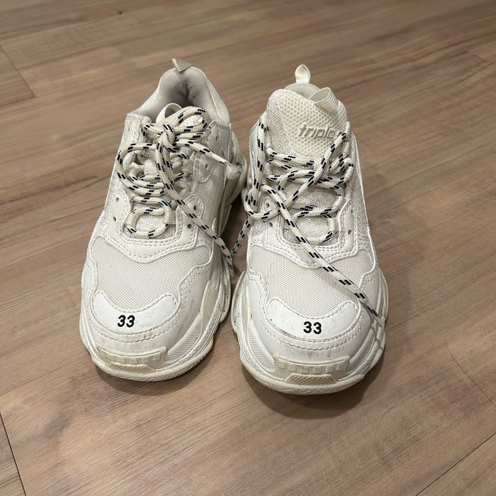 Balenciaga White Chunky Sneakers with Black-Detail Laces